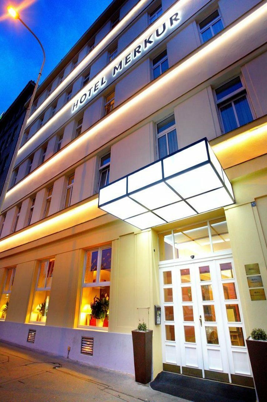 Hotel Merkur - Czech Leading Hotels Прага Экстерьер фото